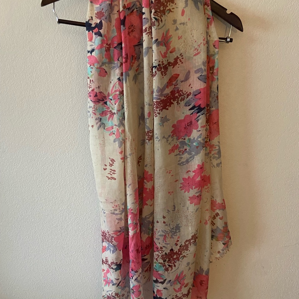 Melifluos Spanish Design Printed Viscose Scarf - NWT